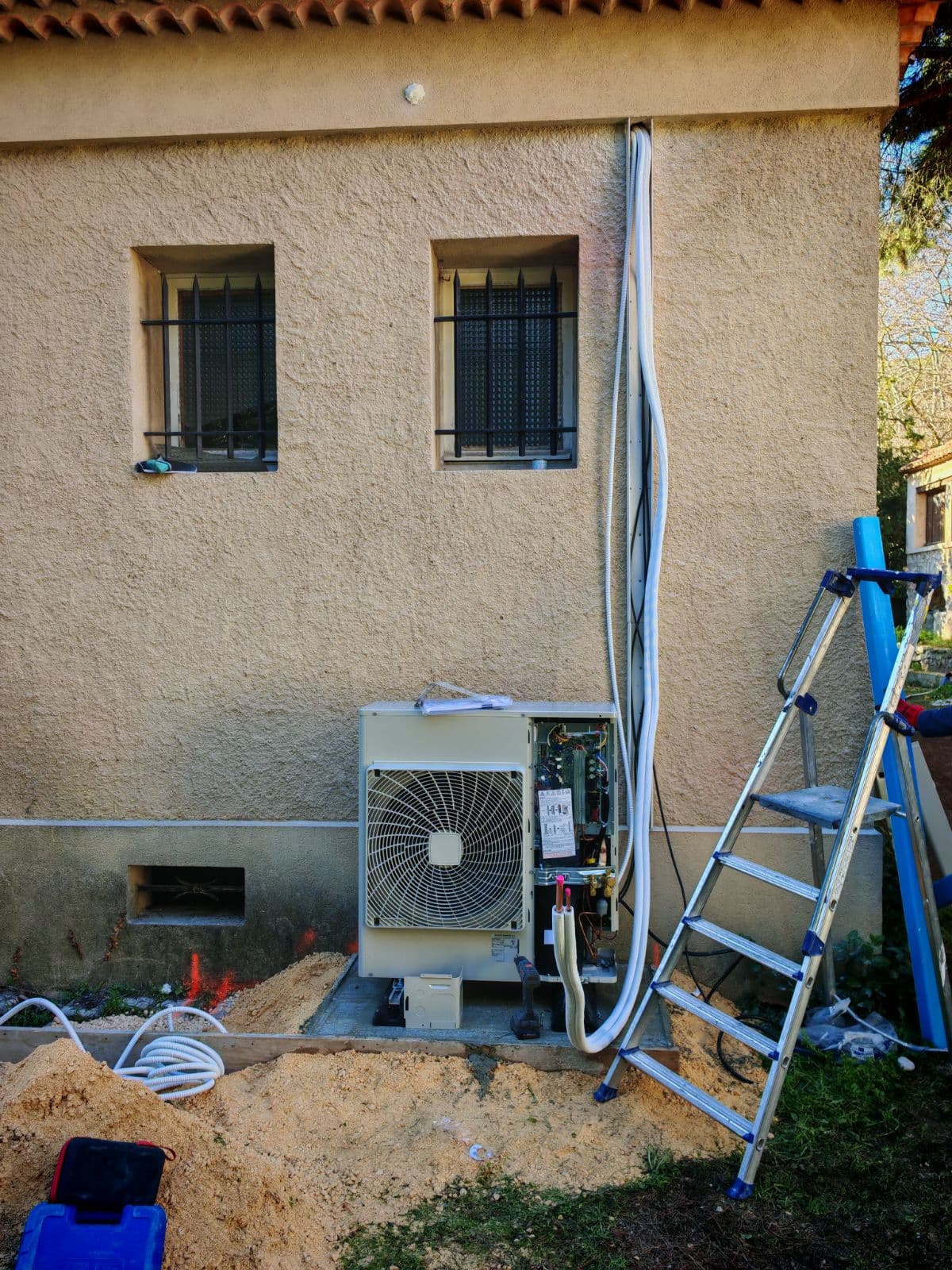 Installation de Système de Climatisation Gainable à Miramas : Optez pour Daikin 10kW
